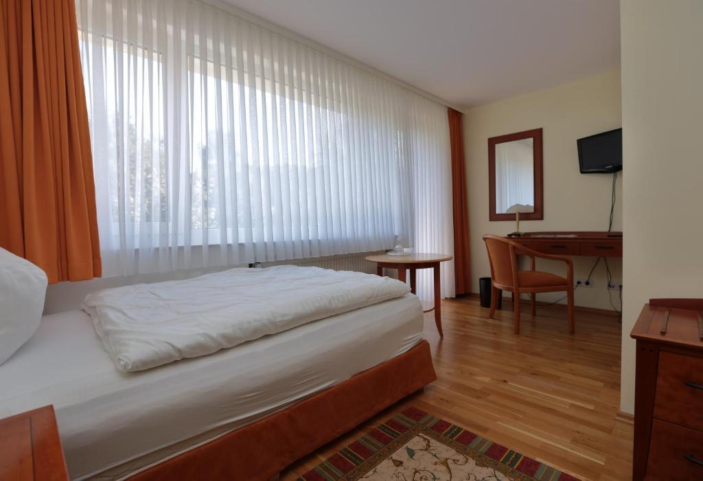 Hotel Am Rossberg Altenahr Cameră foto